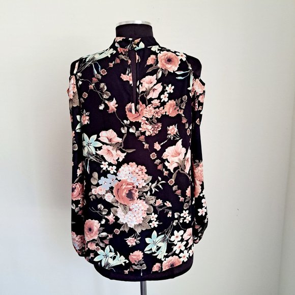 Sienna Sky Women Floral Top Long Sleeve Size M Off Shoulder - Picture 2 of 7
